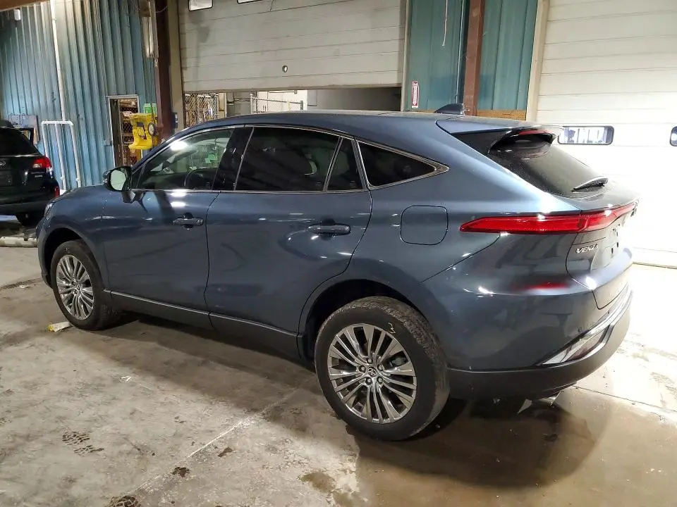 2024 TOYOTA VENZA LIMITED  