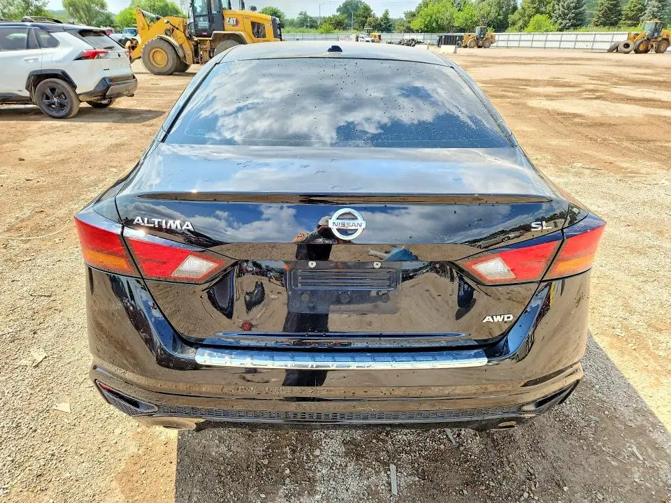 2020 NISSAN ALTIMA SL  