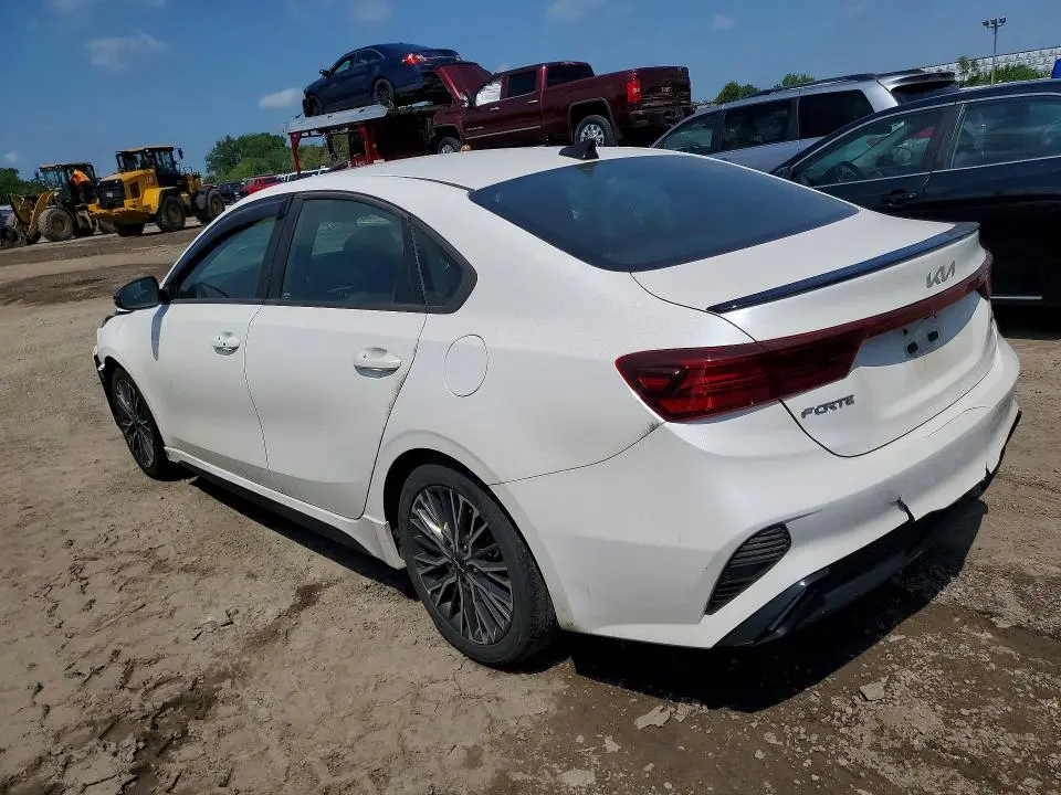 2023 KIA FORTE GT LINE  
