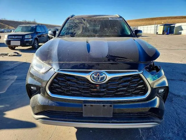 2021 TOYOTA HIGHLANDER HYBRID PLATINUM  