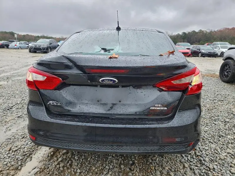 2014 FORD FOCUS SE  
