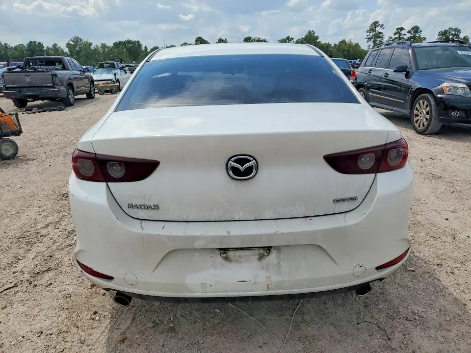 2021 MAZDA 3   