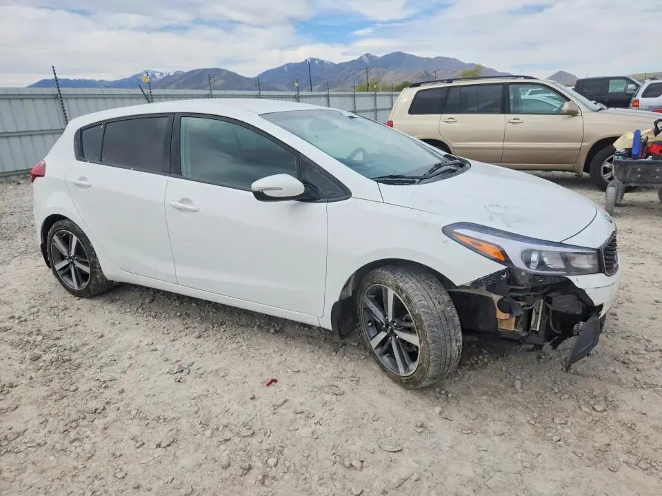 2017 KIA FORTE   
