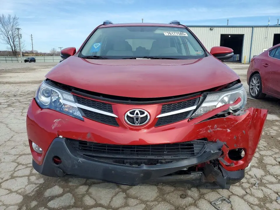 2014 TOYOTA RAV4 XLE  