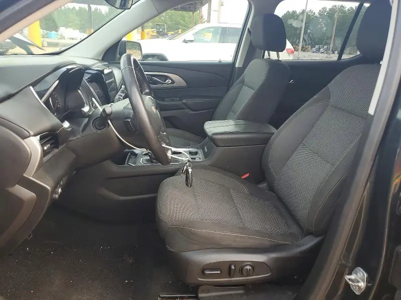 2018 CHEVROLET TRAVERSE LT  