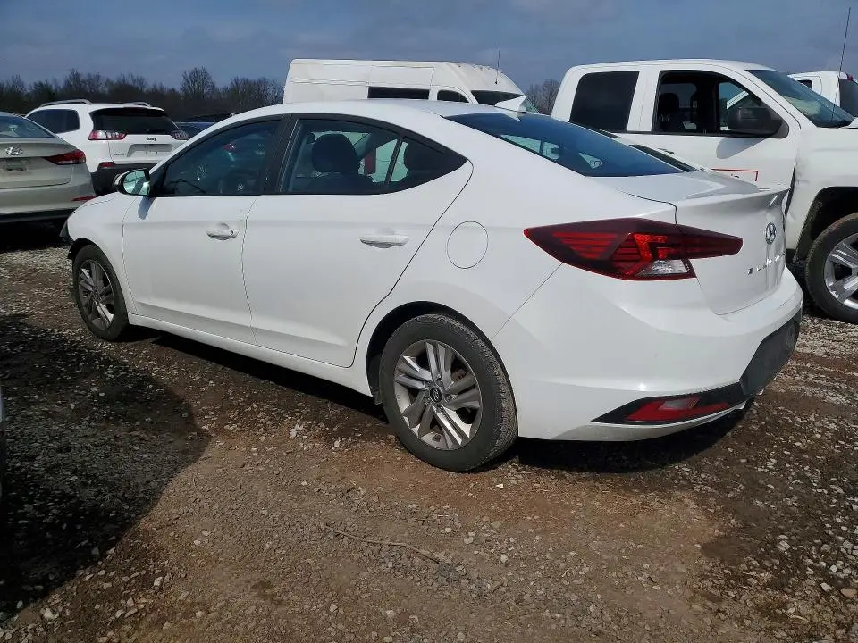 2020 HYUNDAI ELANTRA SEL  