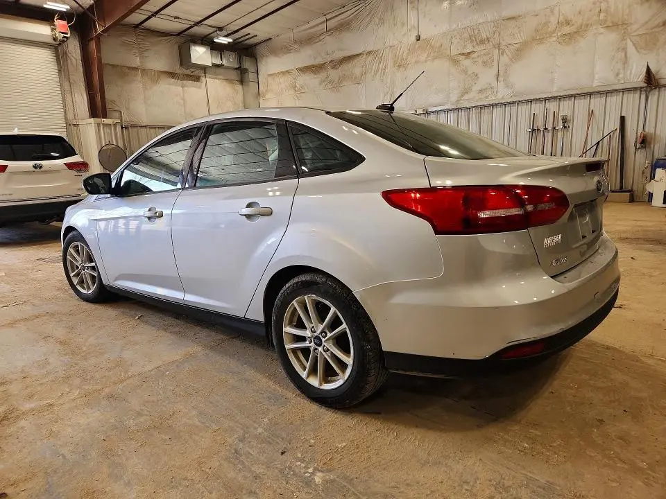 2017 FORD FOCUS SE  