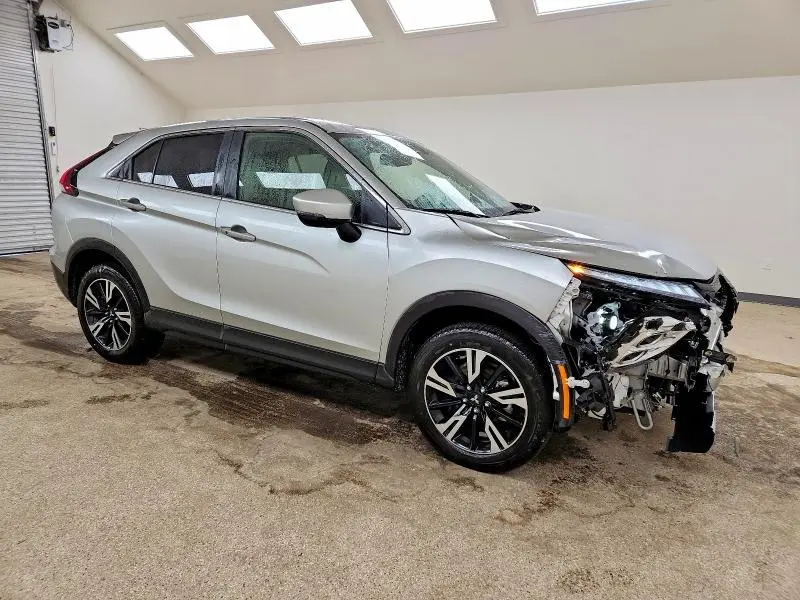 2025 MITSUBISHI ECLIPSE CROSS SE  