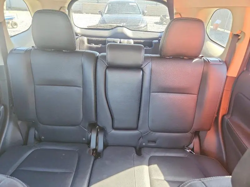 2016 MITSUBISHI OUTLANDER SE  