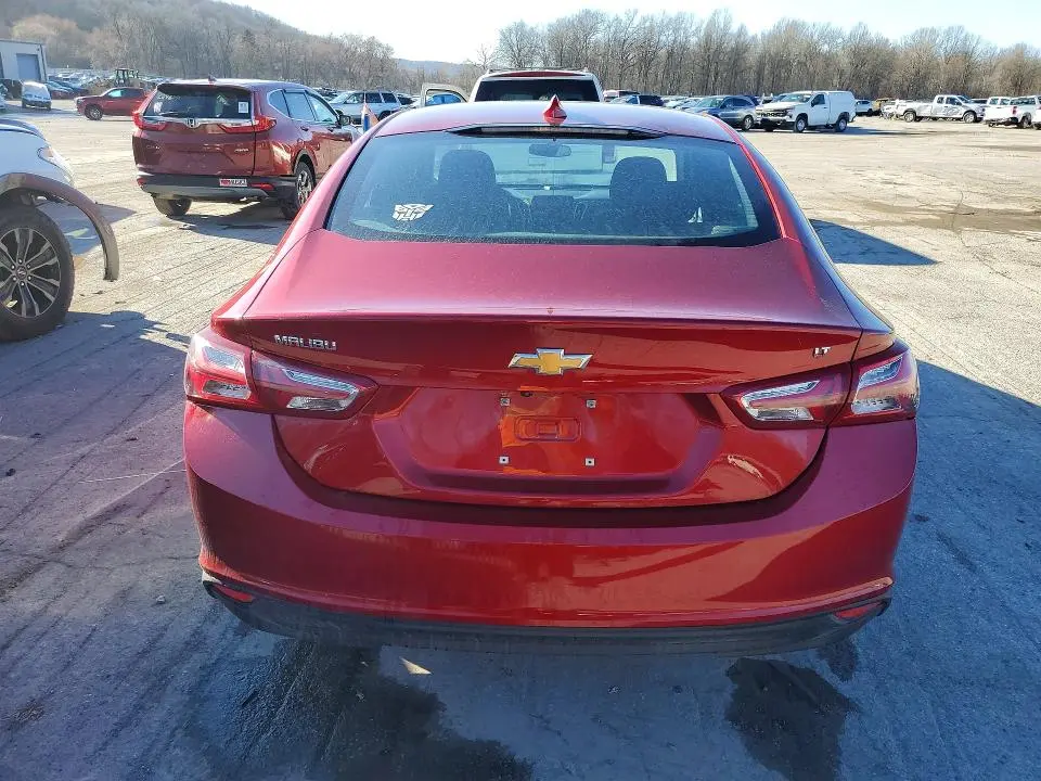 2022 CHEVROLET MALIBU LT  