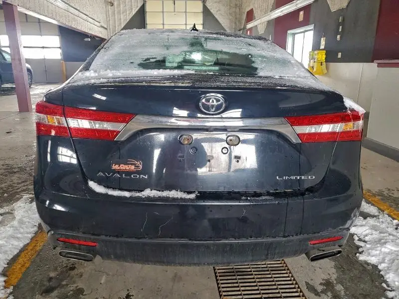 2015 TOYOTA AVALON XLE  