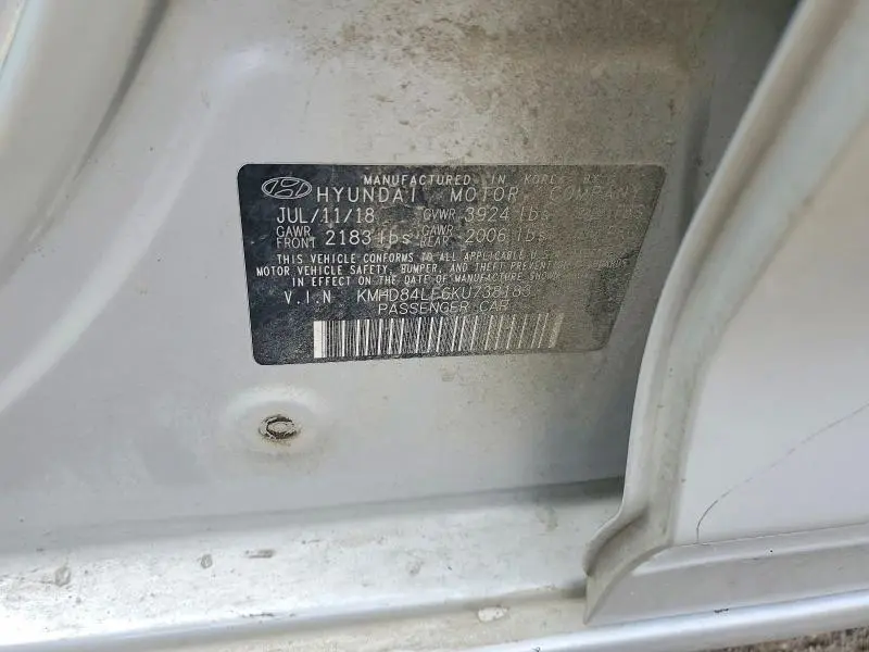 2019 HYUNDAI ELANTRA SEL  