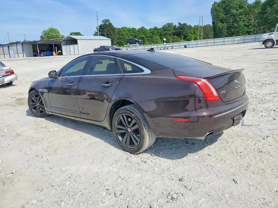 2015 JAGUAR XJ   