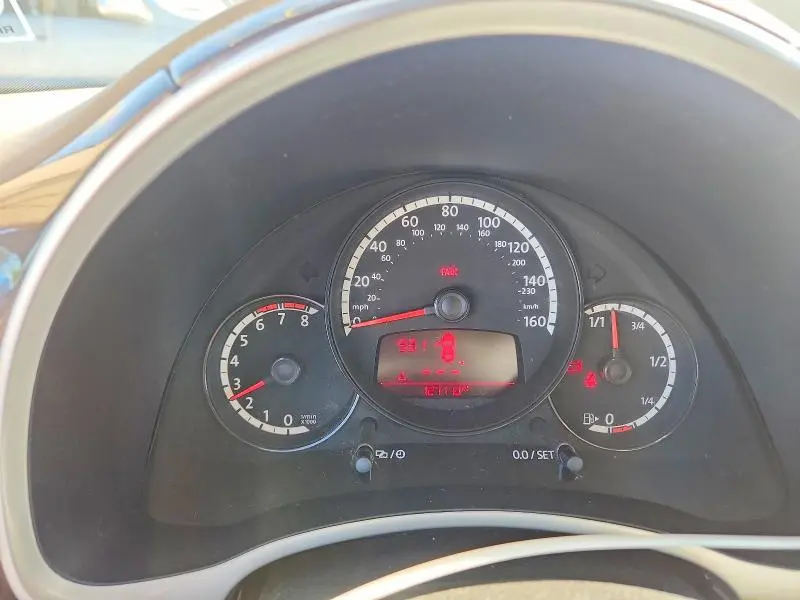 2013 VOLKSWAGEN BEETLE   