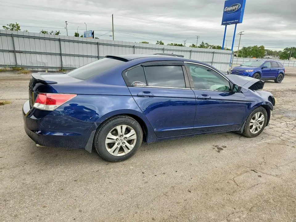 2010 HONDA ACCORD LXP  