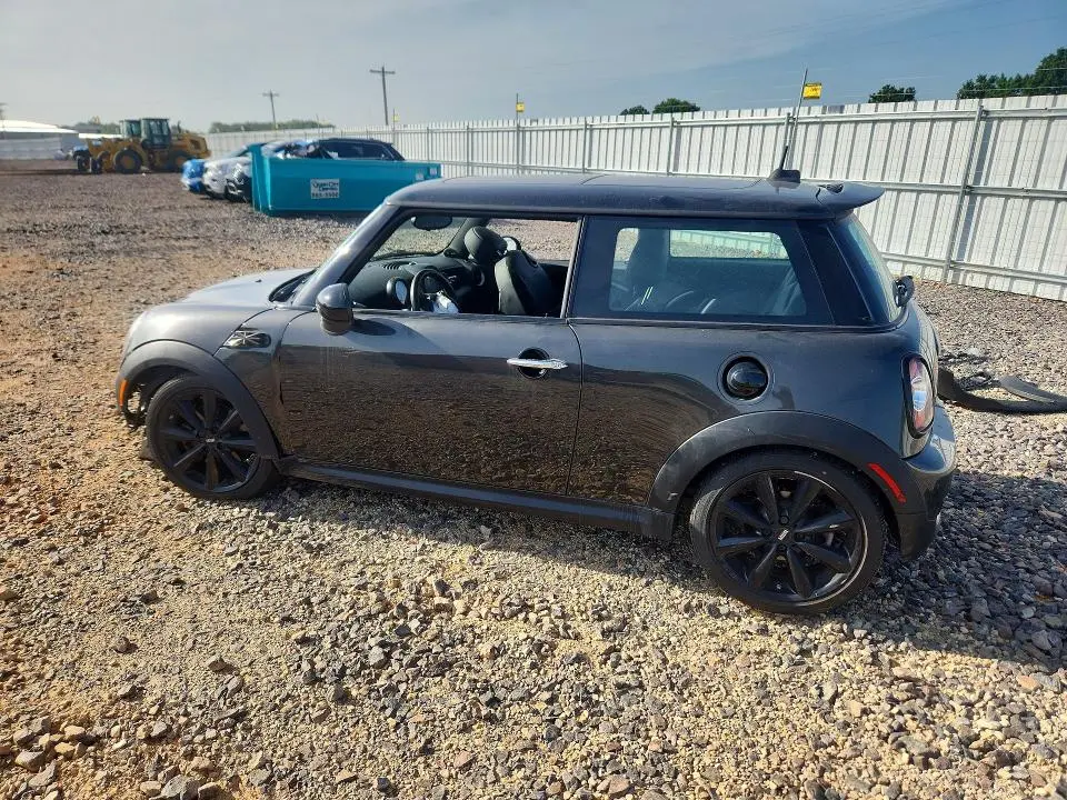 2012 MINI COOPER S  