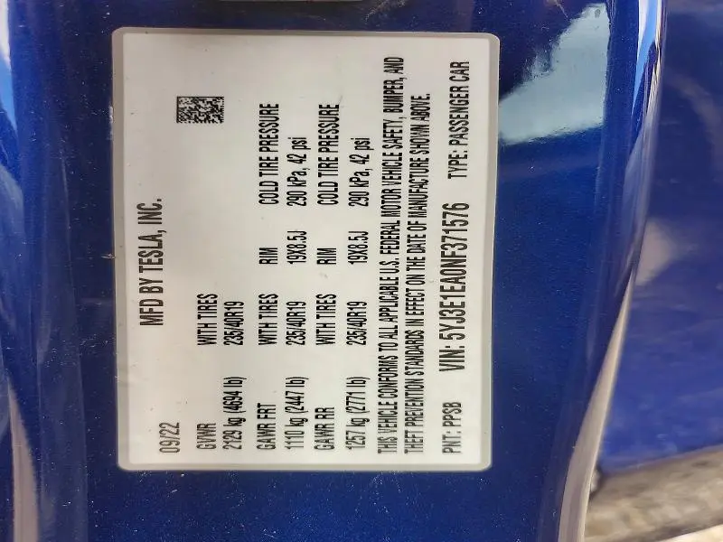 2022 TESLA MODEL 3   