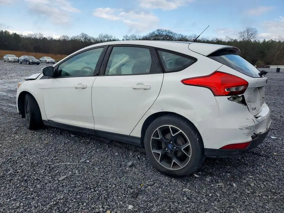 2016 FORD FOCUS SE  