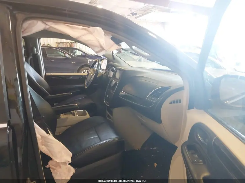 2015 CHRYSLER TOWN & COUNTRY TOURING