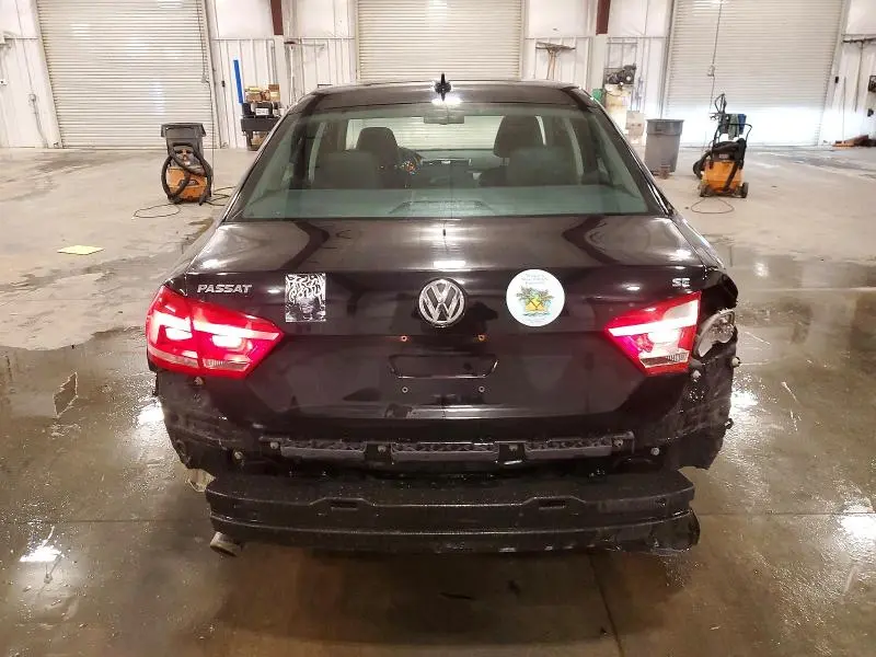 2012 VOLKSWAGEN PASSAT SE  