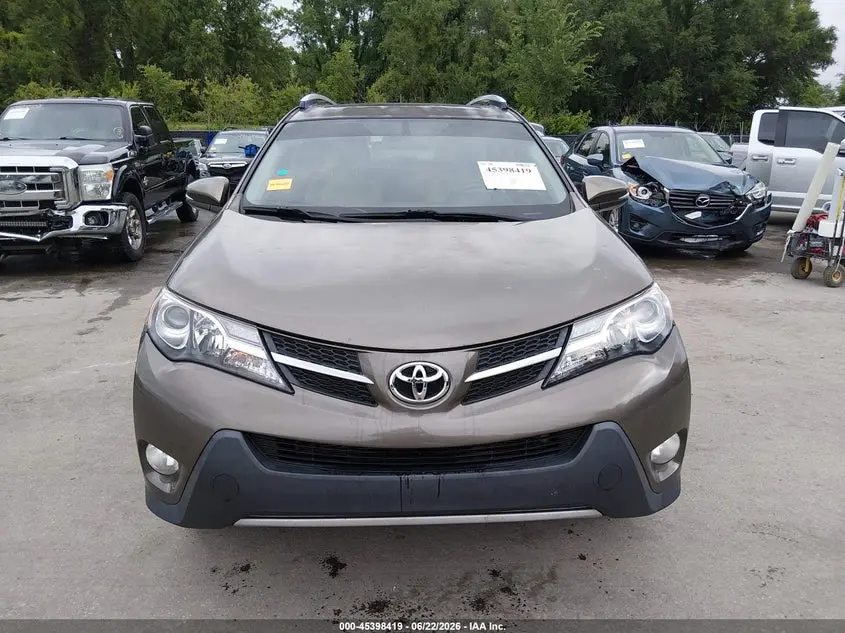 2014 TOYOTA RAV4 XLE