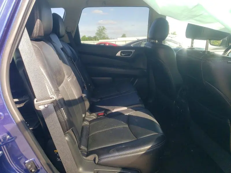 2020 NISSAN PATHFINDER SL  