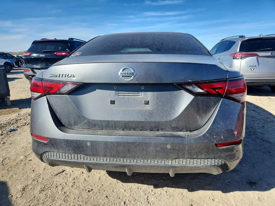 2022 NISSAN SENTRA S  