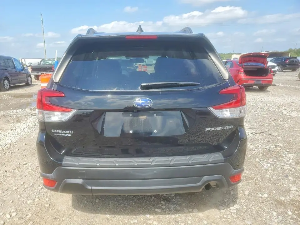 2019 SUBARU FORESTER PREMIUM  