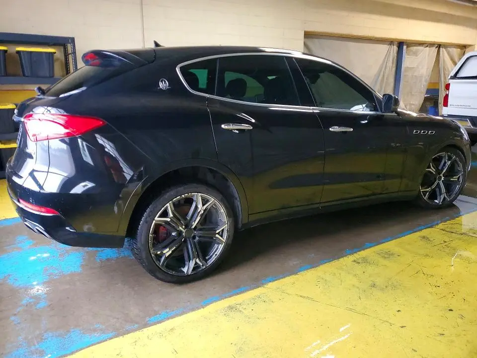 2017 MASERATI LEVANTE   