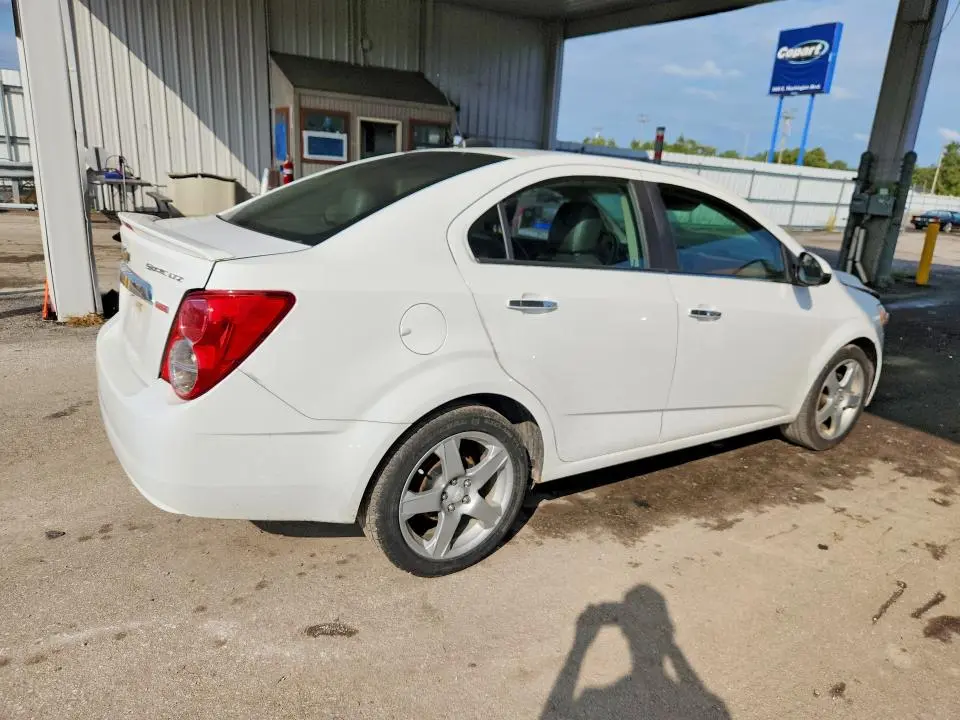 2015 CHEVROLET SONIC LTZ  