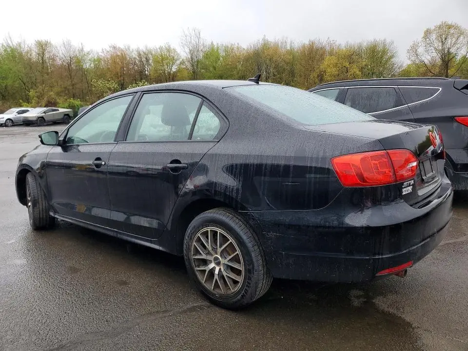 2014 VOLKSWAGEN JETTA SE  
