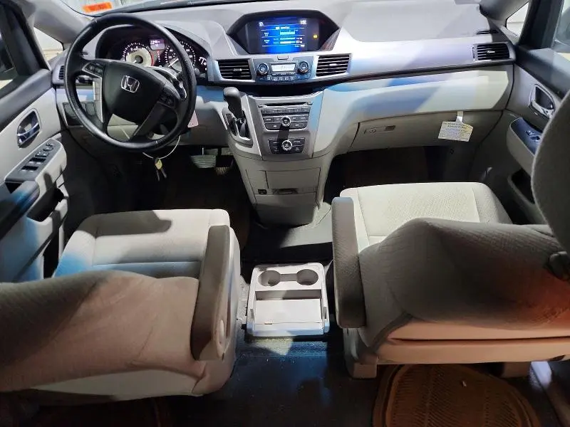 2014 HONDA ODYSSEY LX  