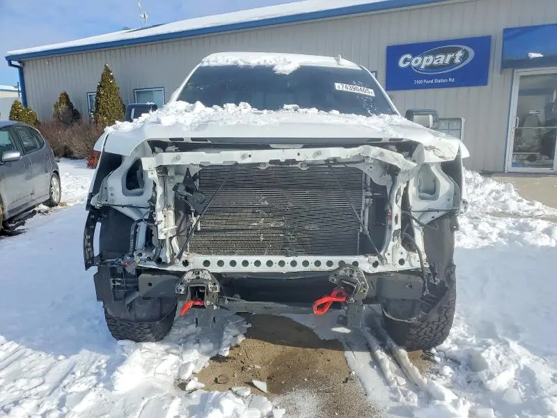2021 GMC SIERRA K1500 AT4  