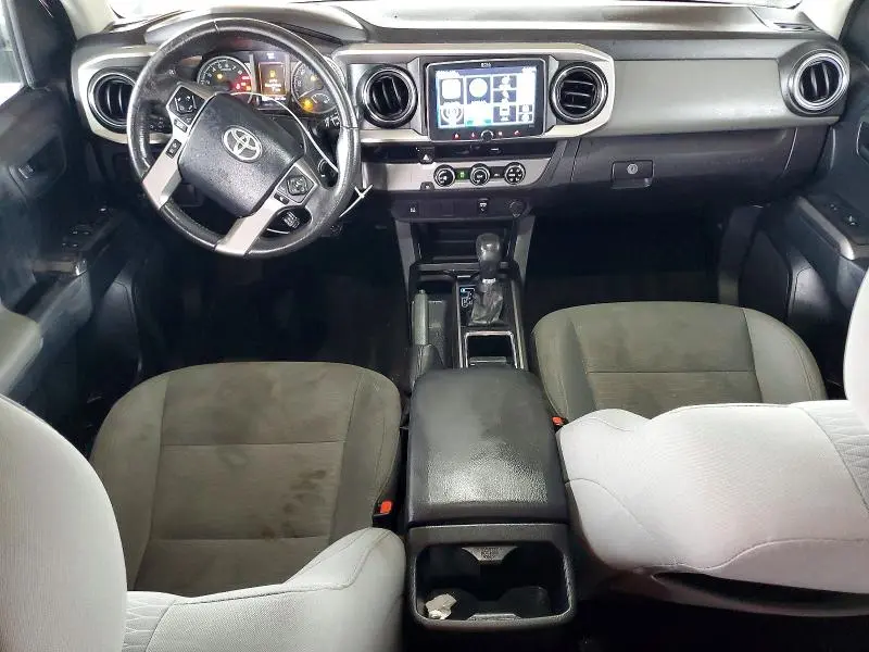 2017 TOYOTA TACOMA SR5 V6  