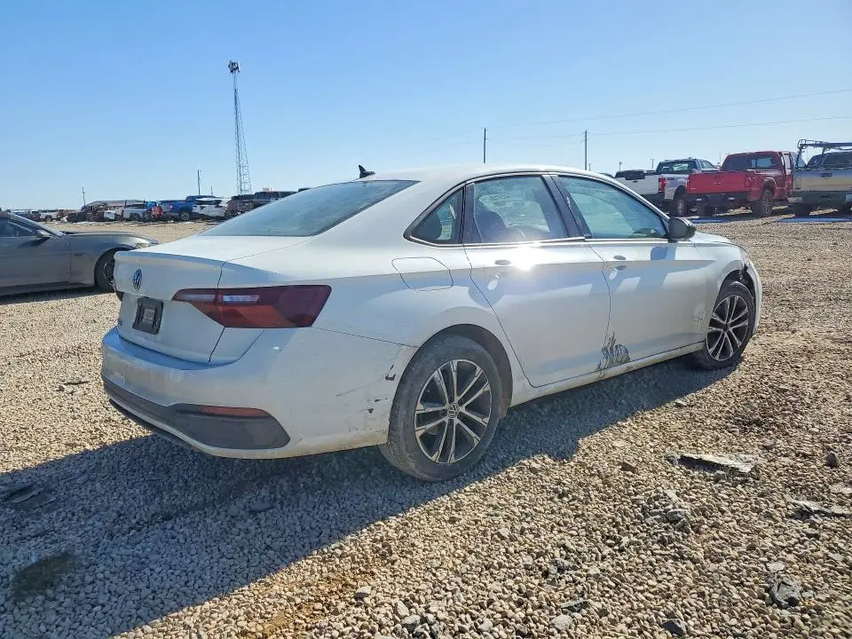 2024 VOLKSWAGEN JETTA SPORT  