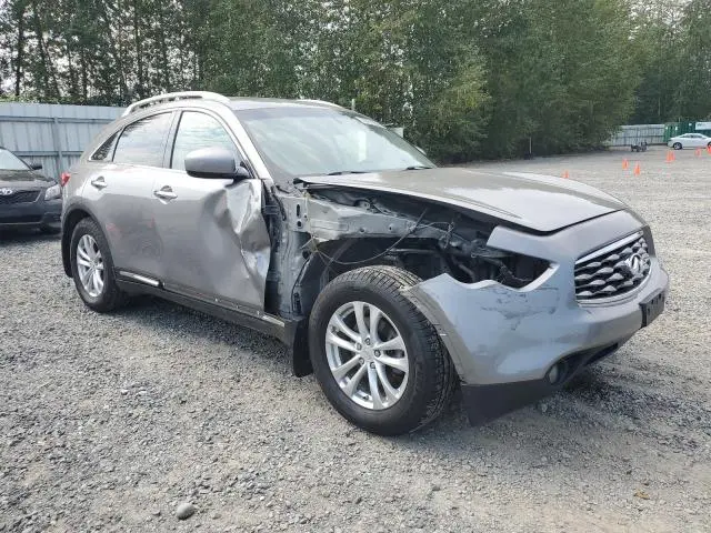 2011 INFINITI FX35