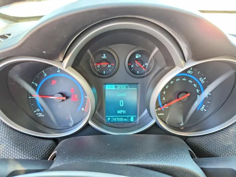 2015 CHEVROLET CRUZE LT  
