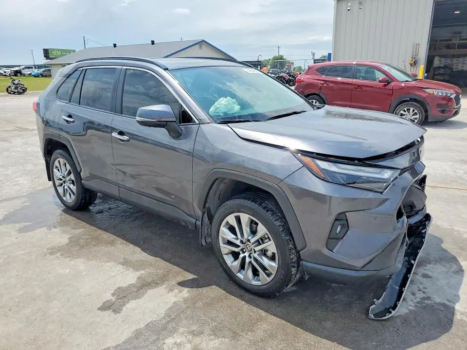 2024 TOYOTA RAV4 LIMITED  