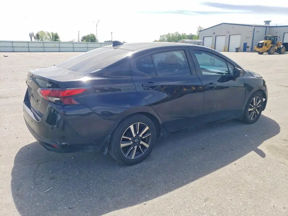 2020 NISSAN VERSA SV  