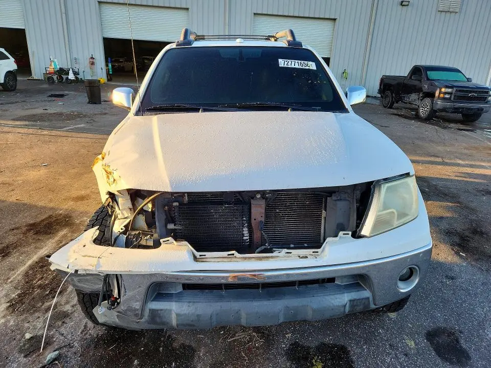 2012 NISSAN FRONTIER S  