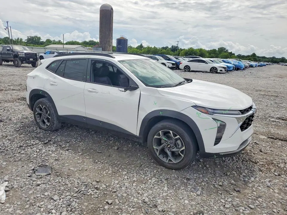2025 CHEVROLET TRAX 1LT  