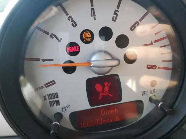 2011 MINI COOPER   