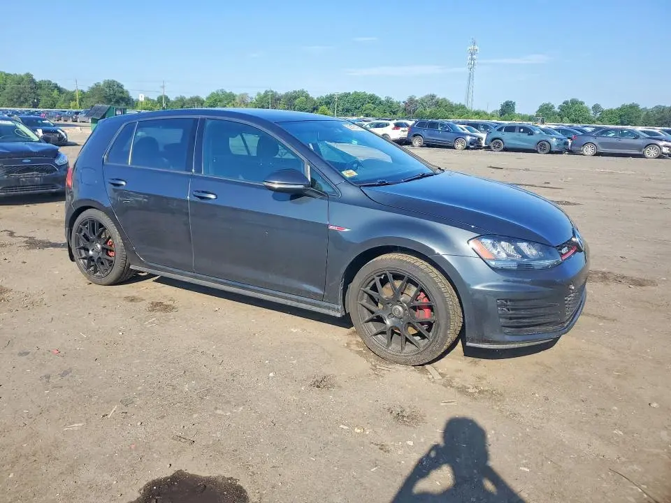 2017 VOLKSWAGEN GTI S  
