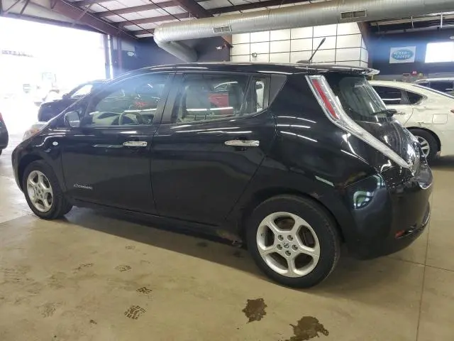 2012 NISSAN LEAF SV