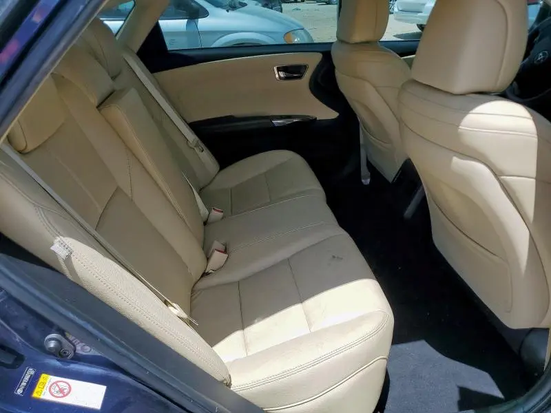 2016 TOYOTA AVALON XLE  