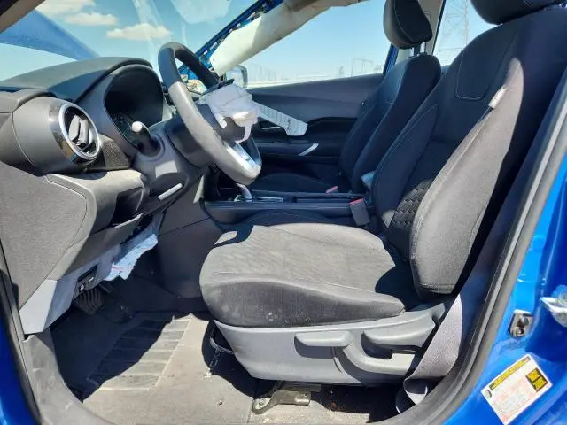 2021 NISSAN KICKS SV  