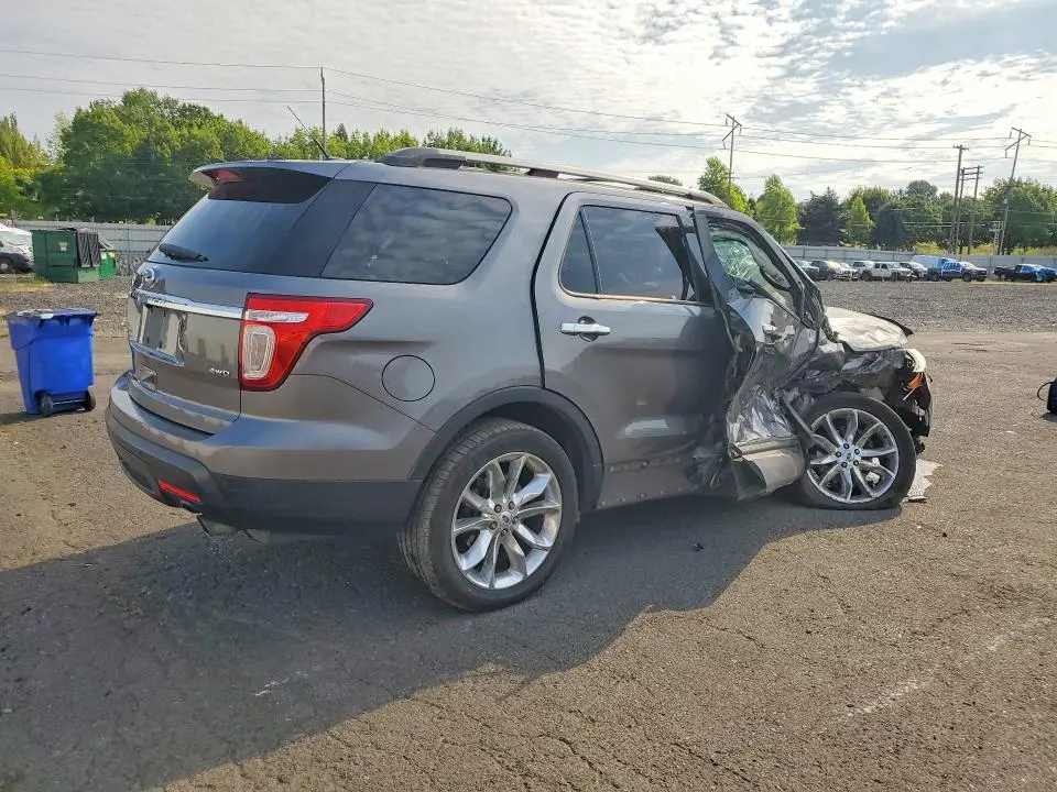2013 FORD EXPLORER XLT  