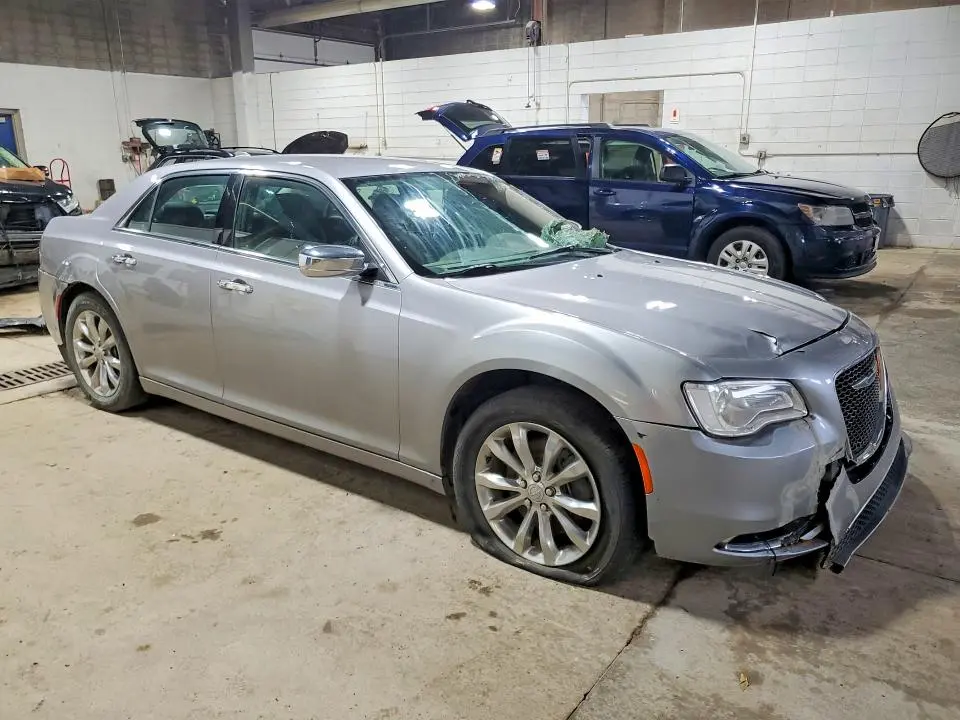 2018 CHRYSLER 300 LIMITED  