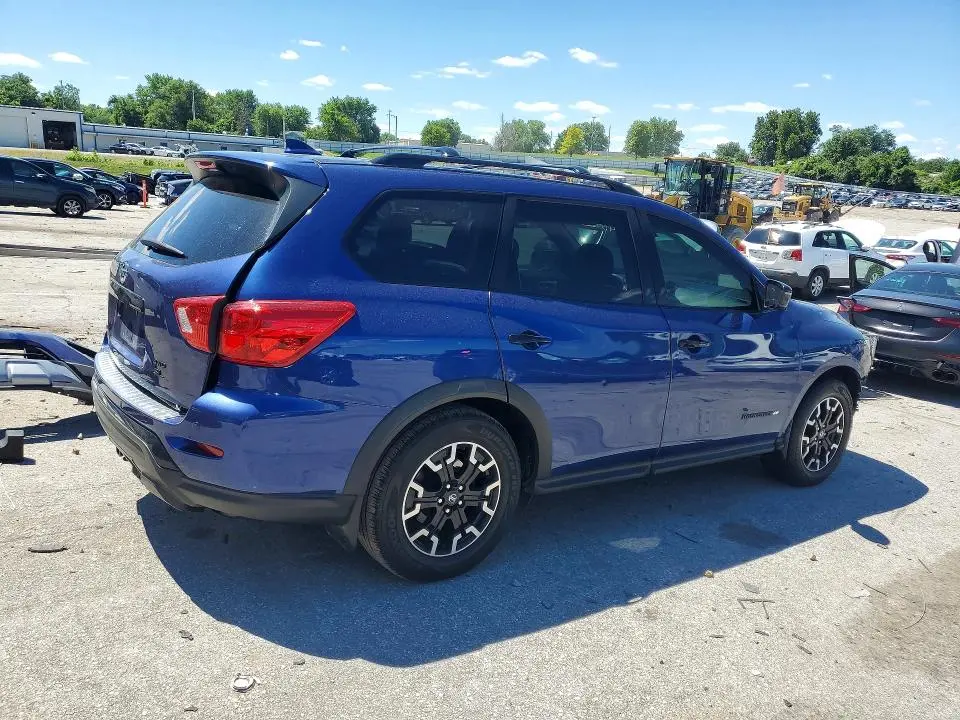 2020 NISSAN PATHFINDER SL  