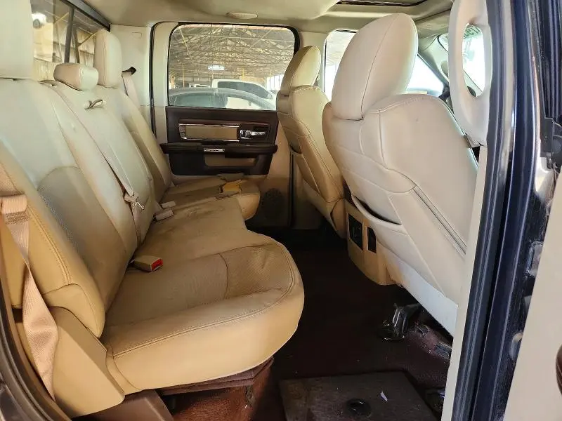 2015 RAM 1500 LARAMIE  